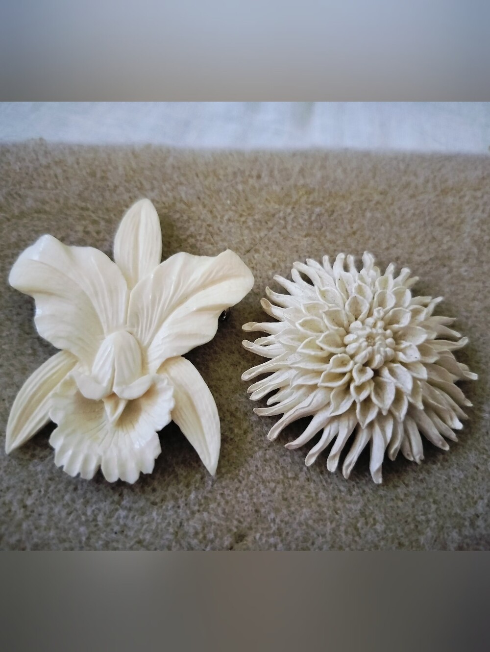 Vintage Carved Cream Floral Brooch Set | White Orchid & Chrysanthemum Pins